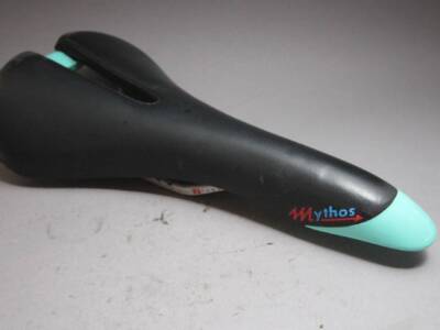 Selle Italia Mythos Vanadium Saddle Celeste Bianchi – velowizard.com