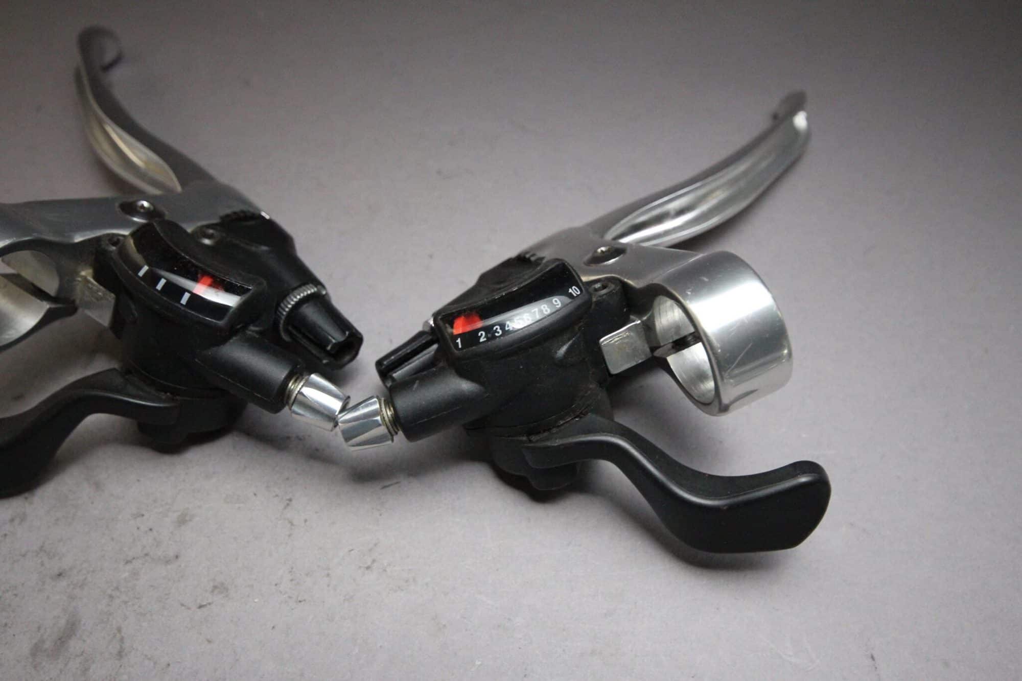 Campagnolo Veloce Silver FB 3 x 10 Flat Bar ShiftingBrakeLever