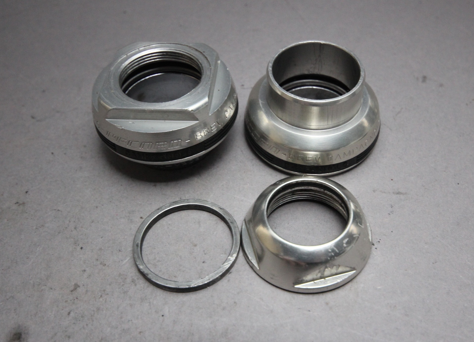 Campagnolo Record HS11-RE Headset / BC1"