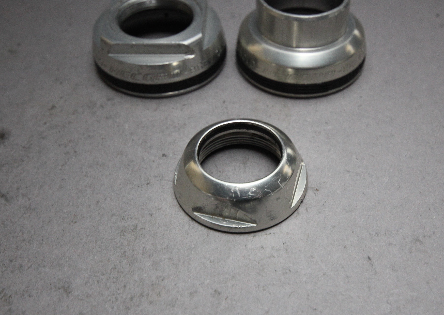 Campagnolo Record HS11-RE Headset / BC1"