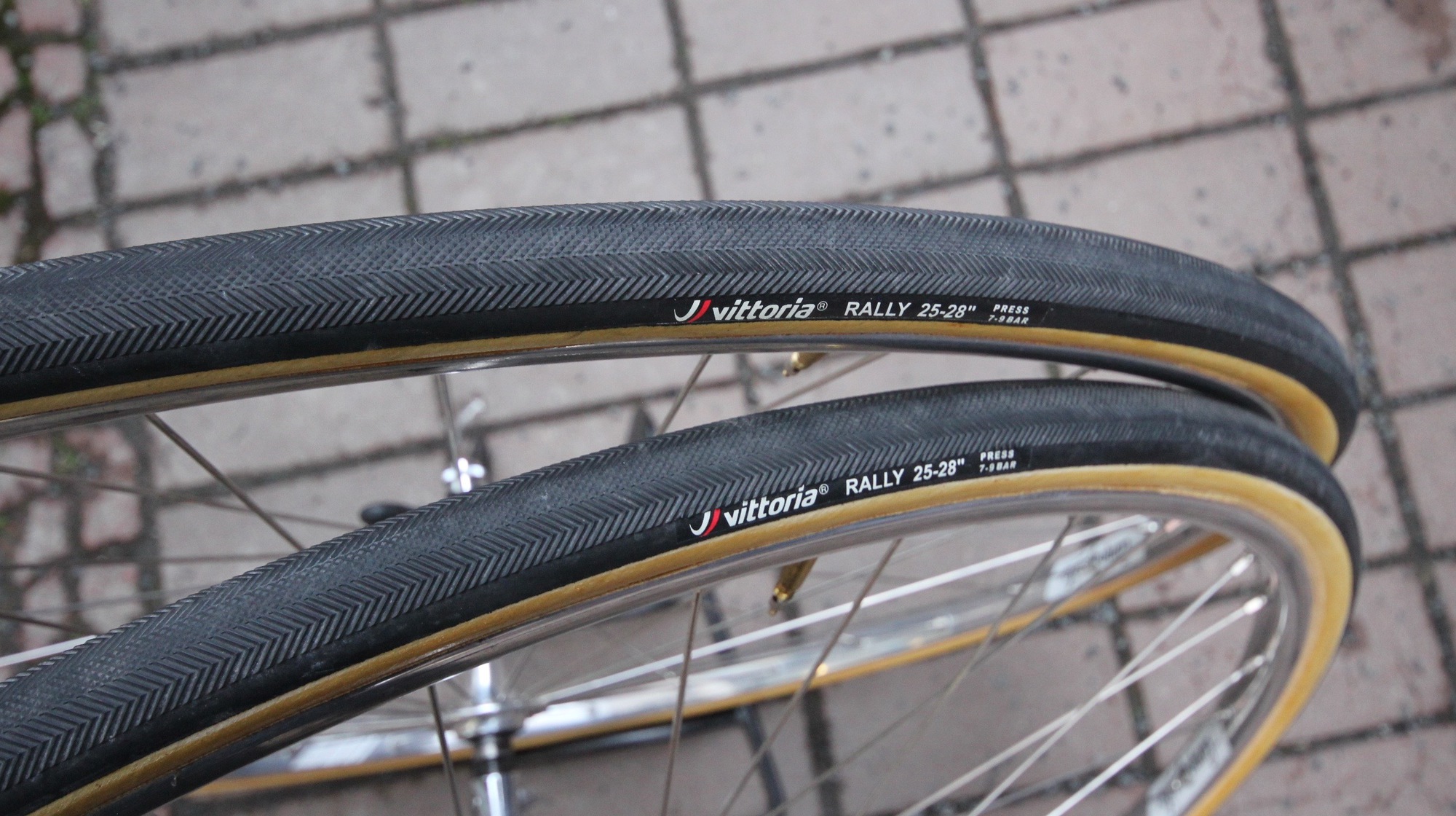 Campagnolo Chorus / Lambda 32H Tubular / Wheel Set