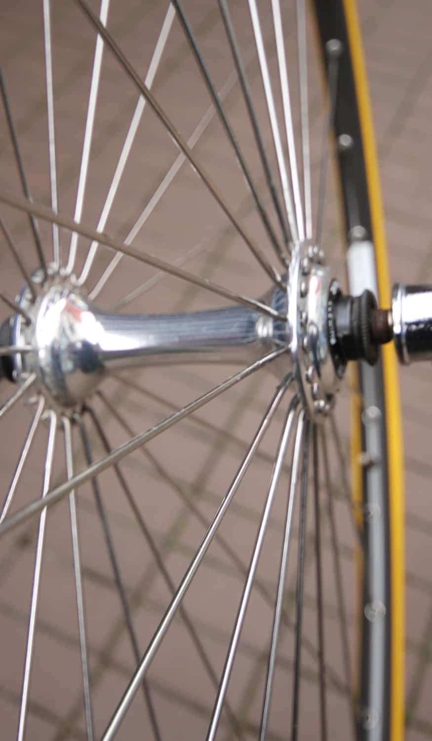 Shimano Dura Ace HB 7400 / Mavic Open 4 CD / 36H / 700C / Front Wheel / NOS