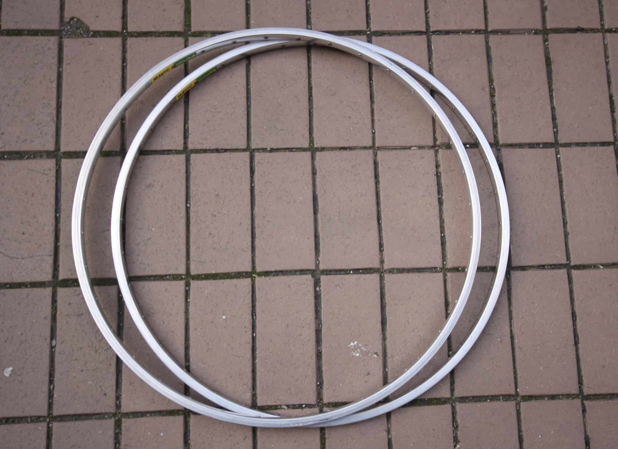 MAVIC MA2 Rim Pair / Clincher / 700C / 36 H / Silver / 912g