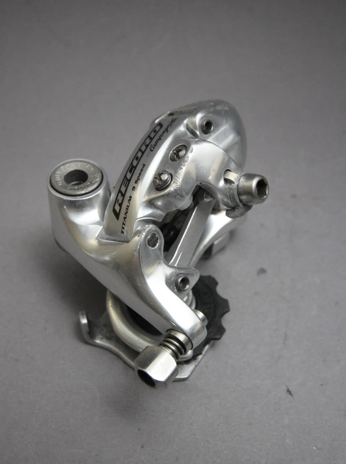 Campagnolo Record Titanium Rear Derailleur / 9S – velowizard.com