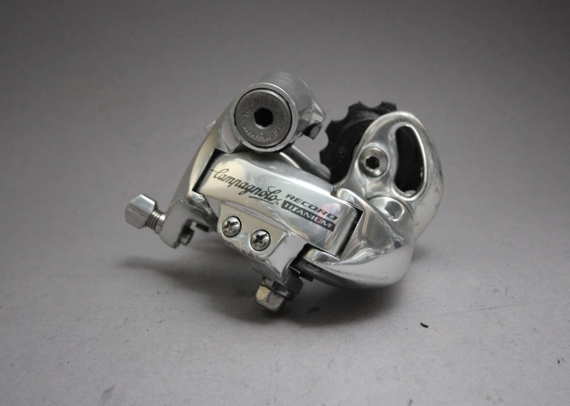 Campagnolo Record Titanium Rear Derailleur / 8S – velowizard.com