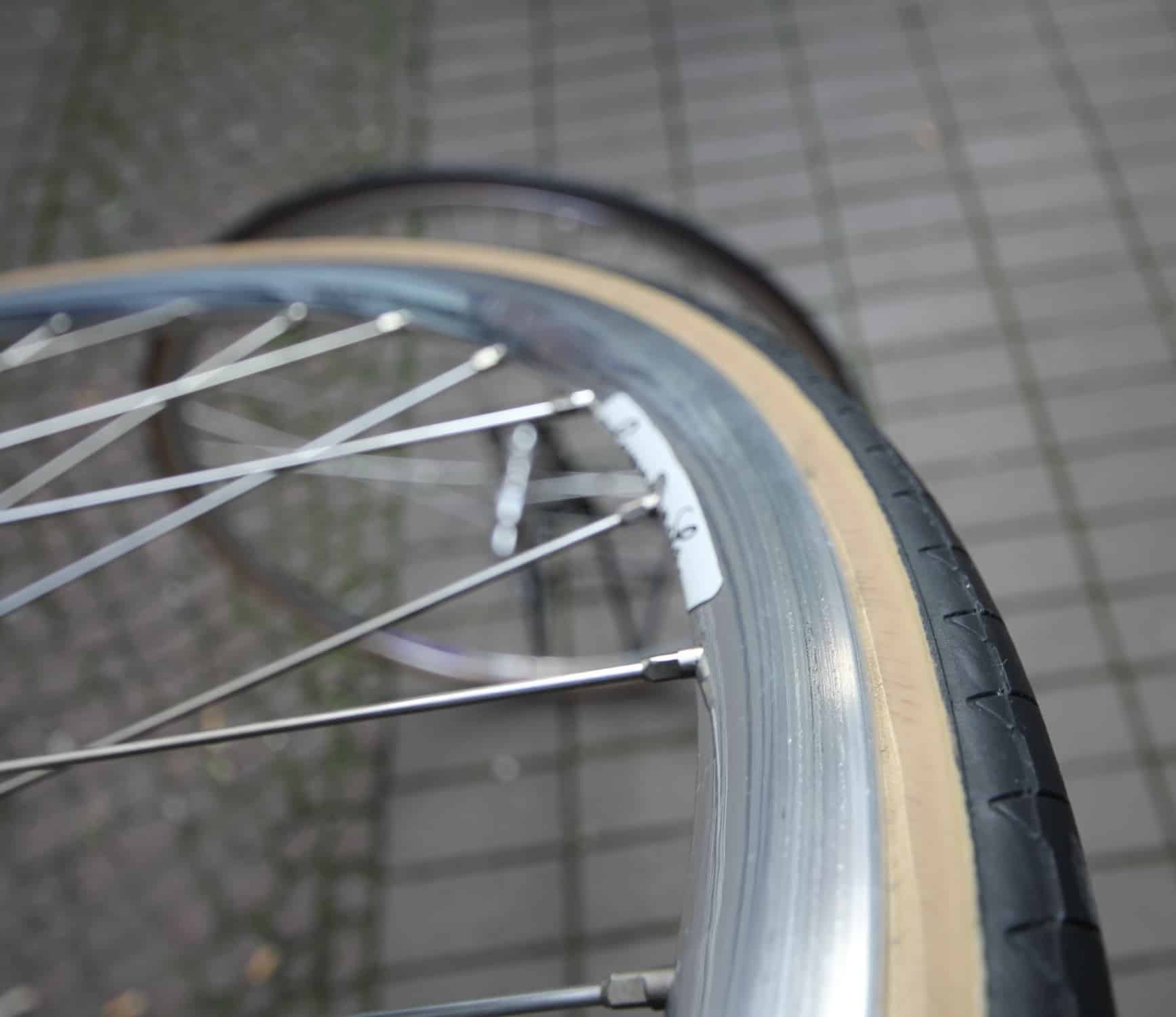 Campagnolo C Record Hub / Campagnolo Lambda Strada / 700C / Wheel Set