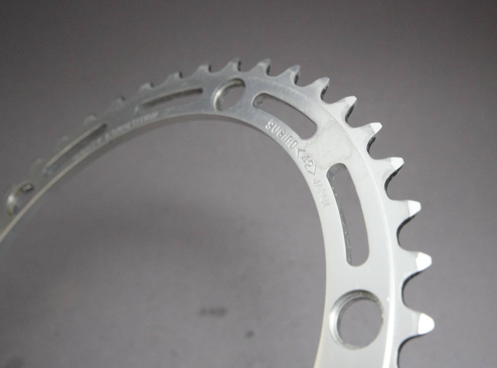 Sugino Mighty Competition Chain Ring / 42 T / BCD 144 mm