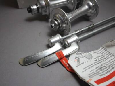 Shimano Dura Ace HB FH 7700 Hub Set / 12 & 16 H / 9 Sp / Titanium