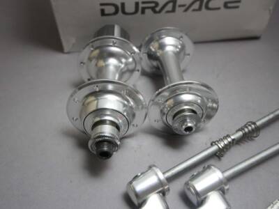 Shimano Dura Ace HB FH 7700 Hub Set / 12 & 16 H / 9 Sp / Titanium