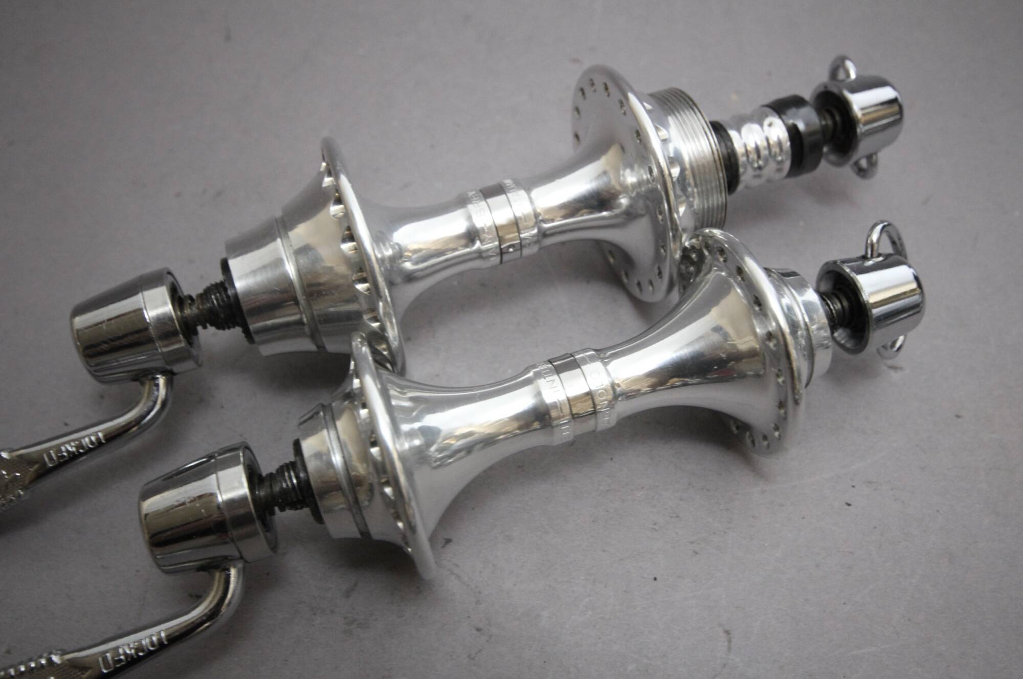 Campagnolo C-Record 322/101 Hub Set Low Flange / 36H / ITA / 575g
