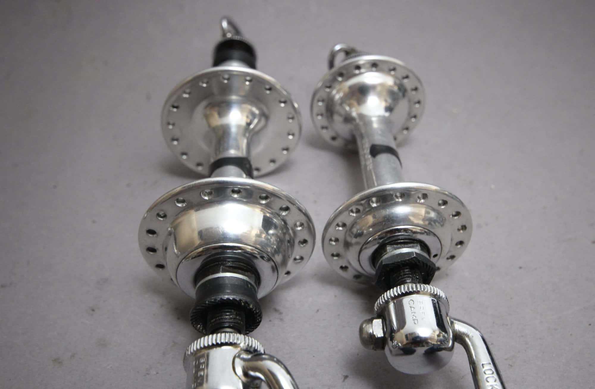 Campagnolo Nuovo Record 1034 Hub Set Low Flange / 36H / ITA / Gios Blue Rubber