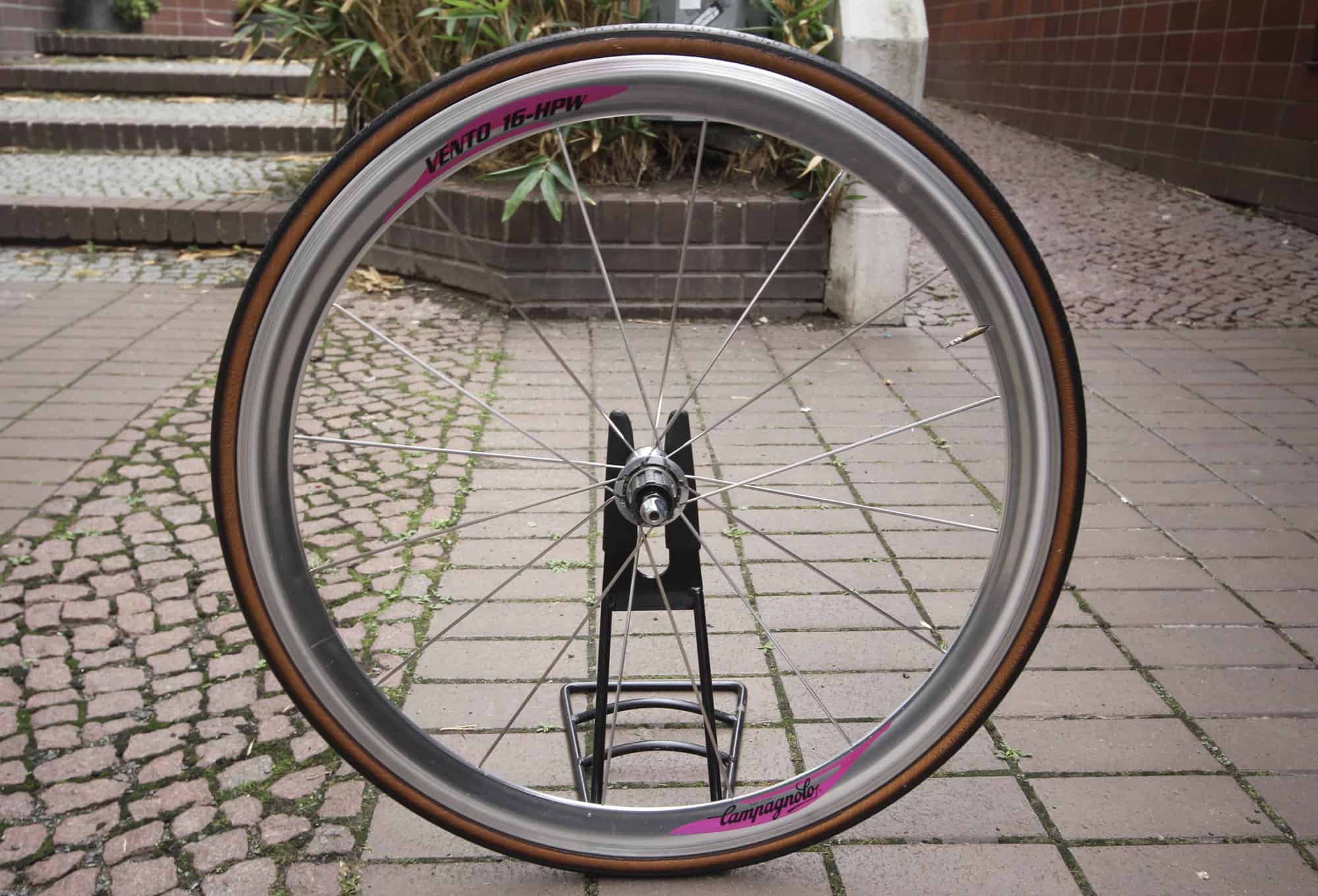 Campagnolo Vento 16 HPW Wheel Set / 700C / Clincher – velowizard.com
