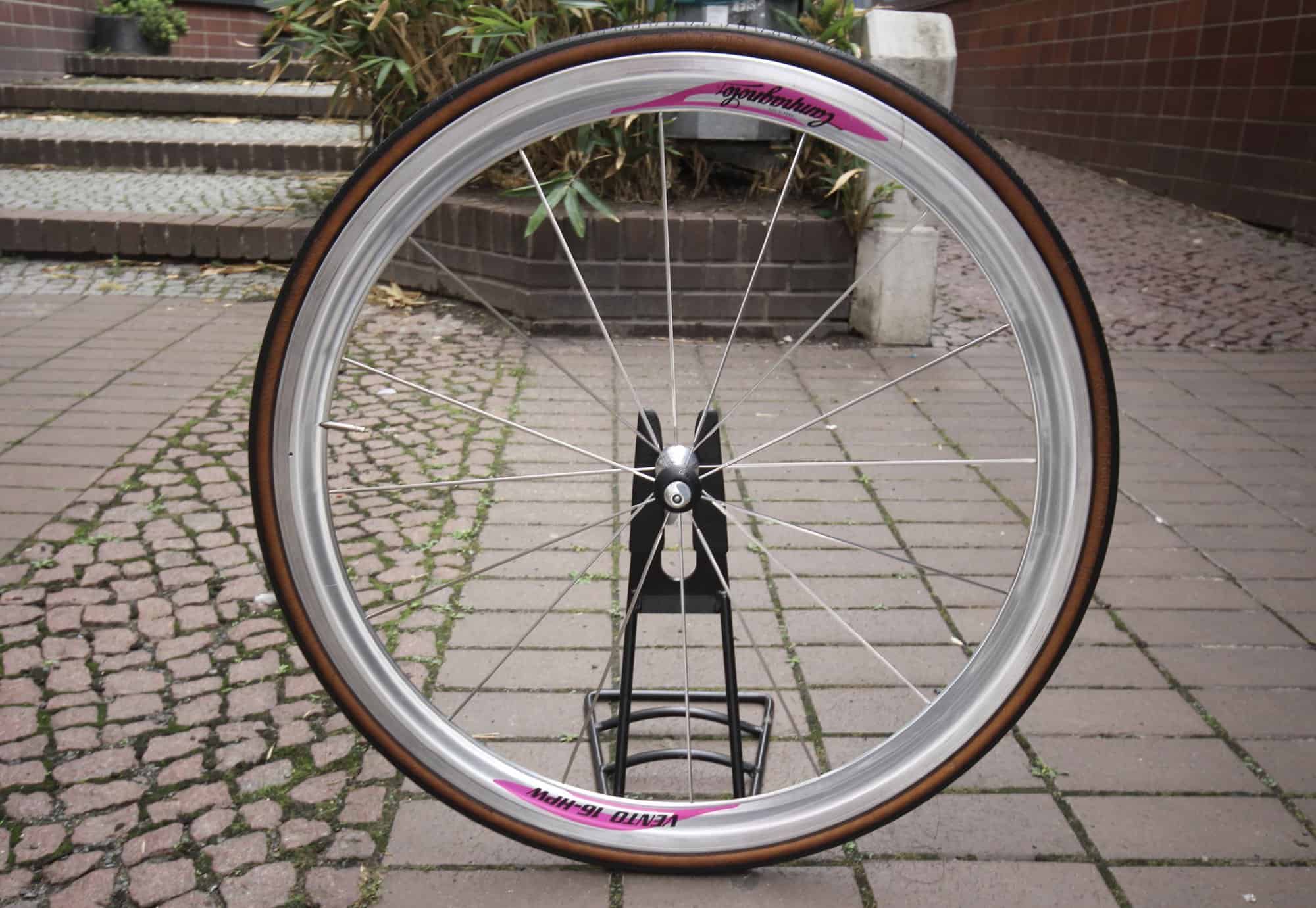 Campagnolo Vento 16 HPW Wheel Set / 700C / Clincher