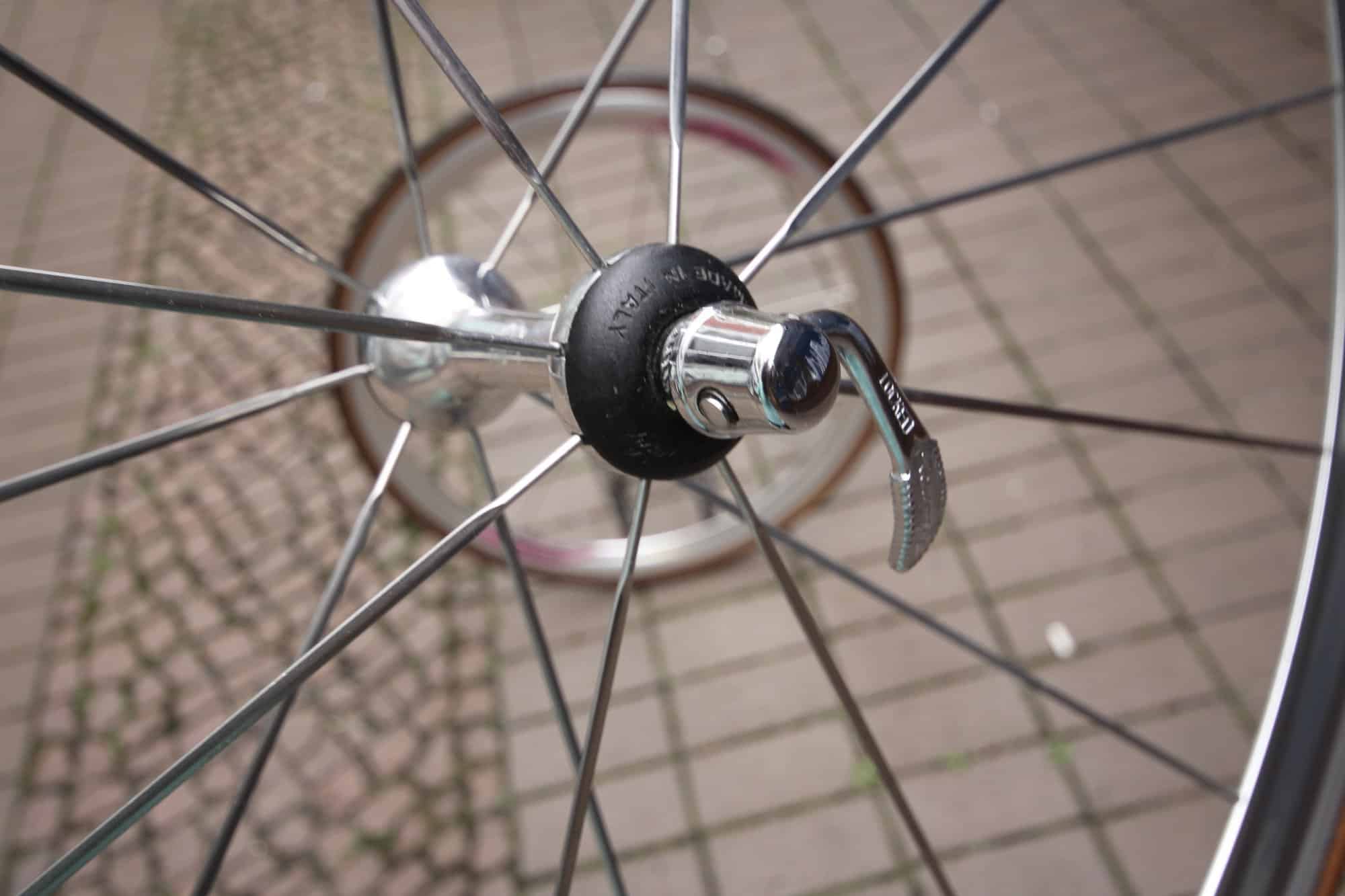 Campagnolo Vento 16 HPW Wheel Set / 700C / Clincher