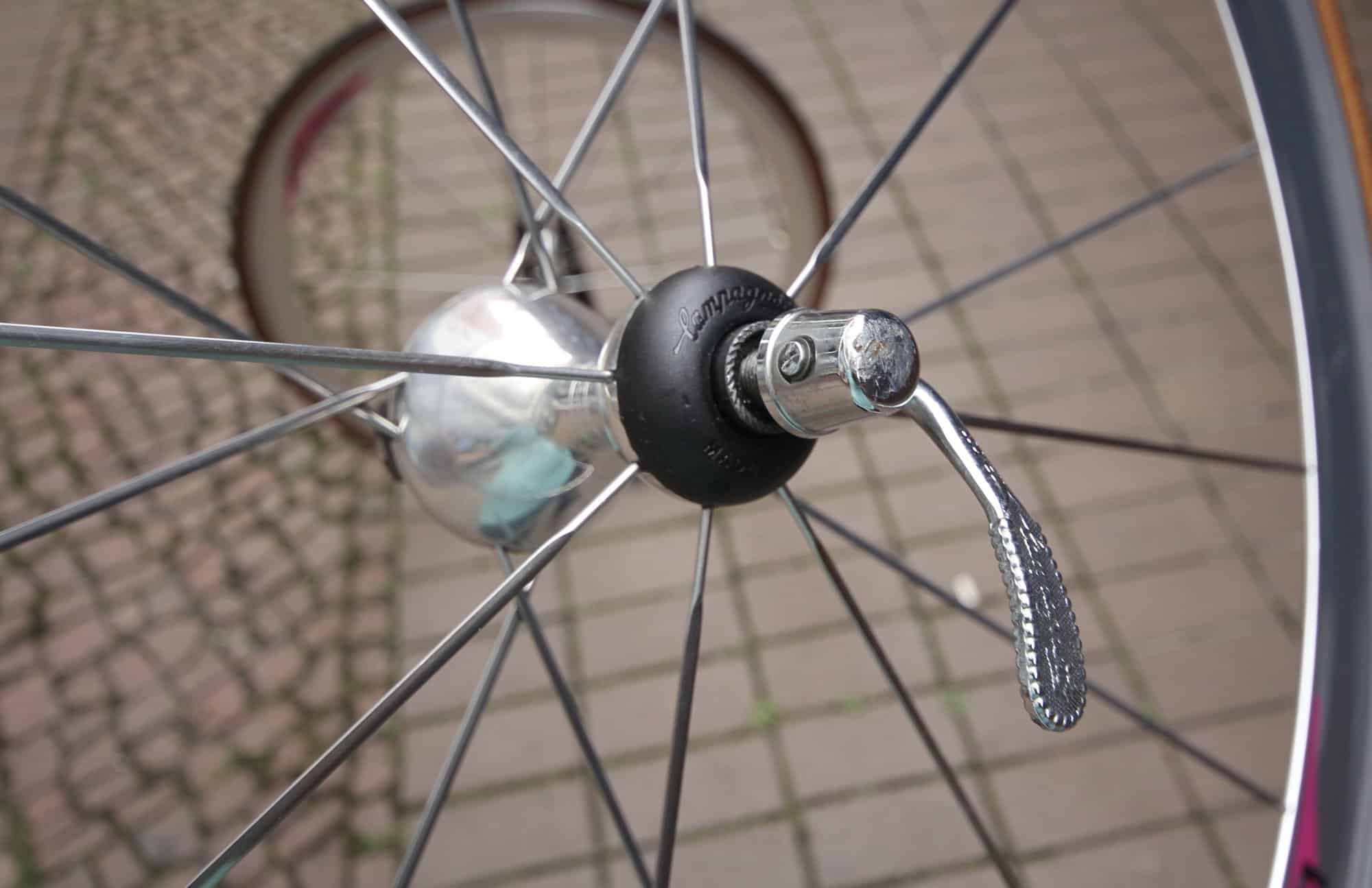 Campagnolo Vento 16 HPW Wheel Set / 700C / Clincher