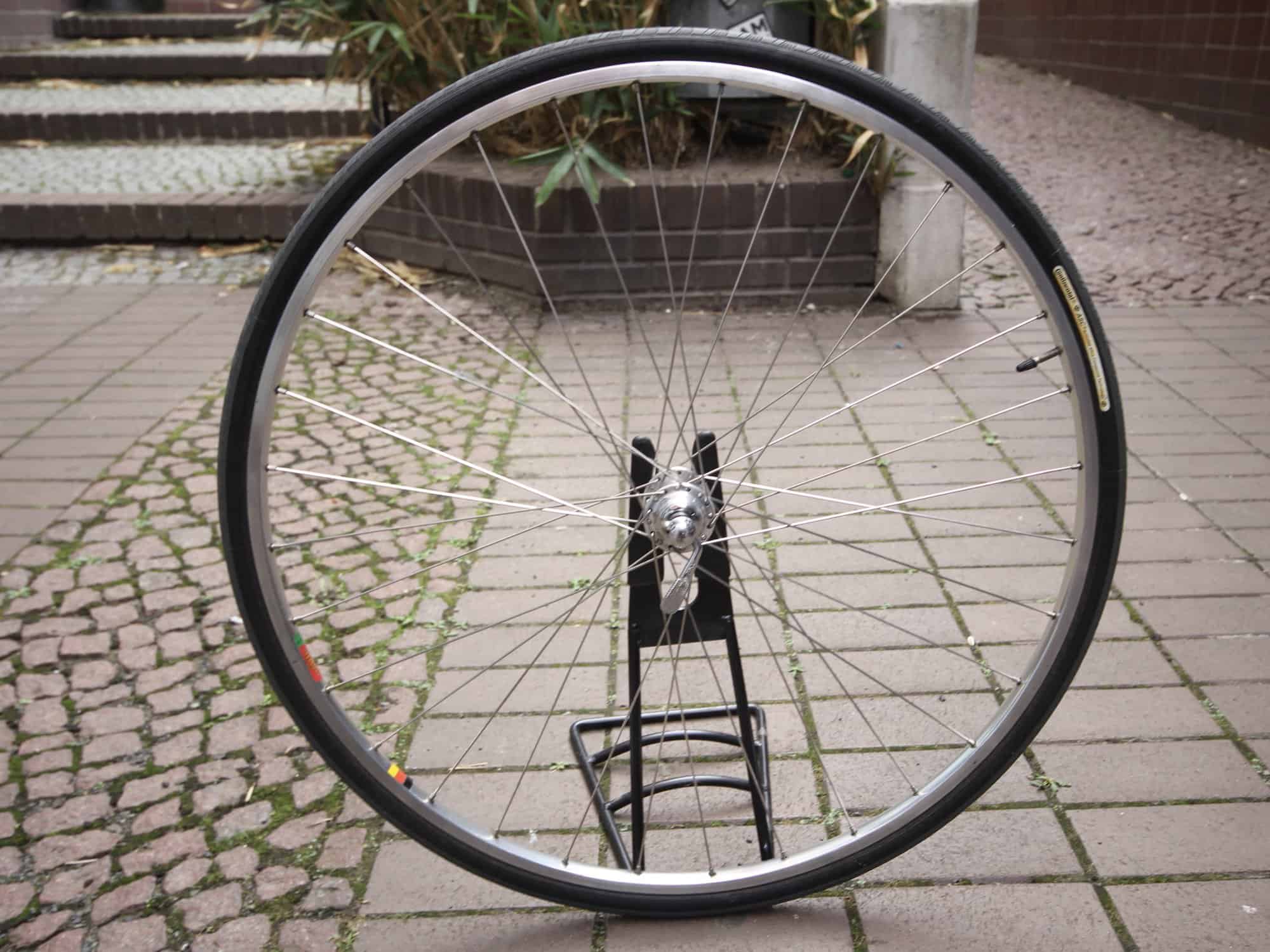 Campagnolo Nuovo Record 1034 Hub / Mavic Module E2 / 32H / Clincher Wheel Set