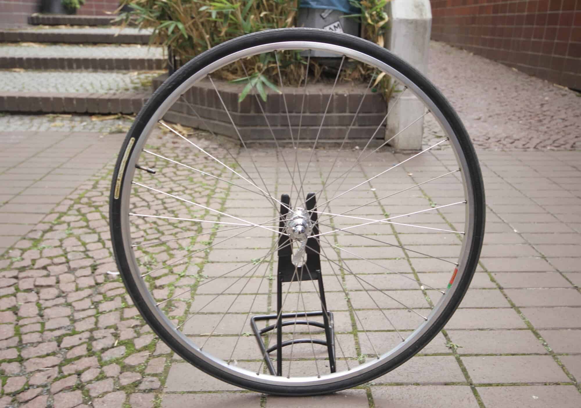 Campagnolo Nuovo Record 1034 Hub / Mavic Module E2 / 32H / Clincher Wheel Set