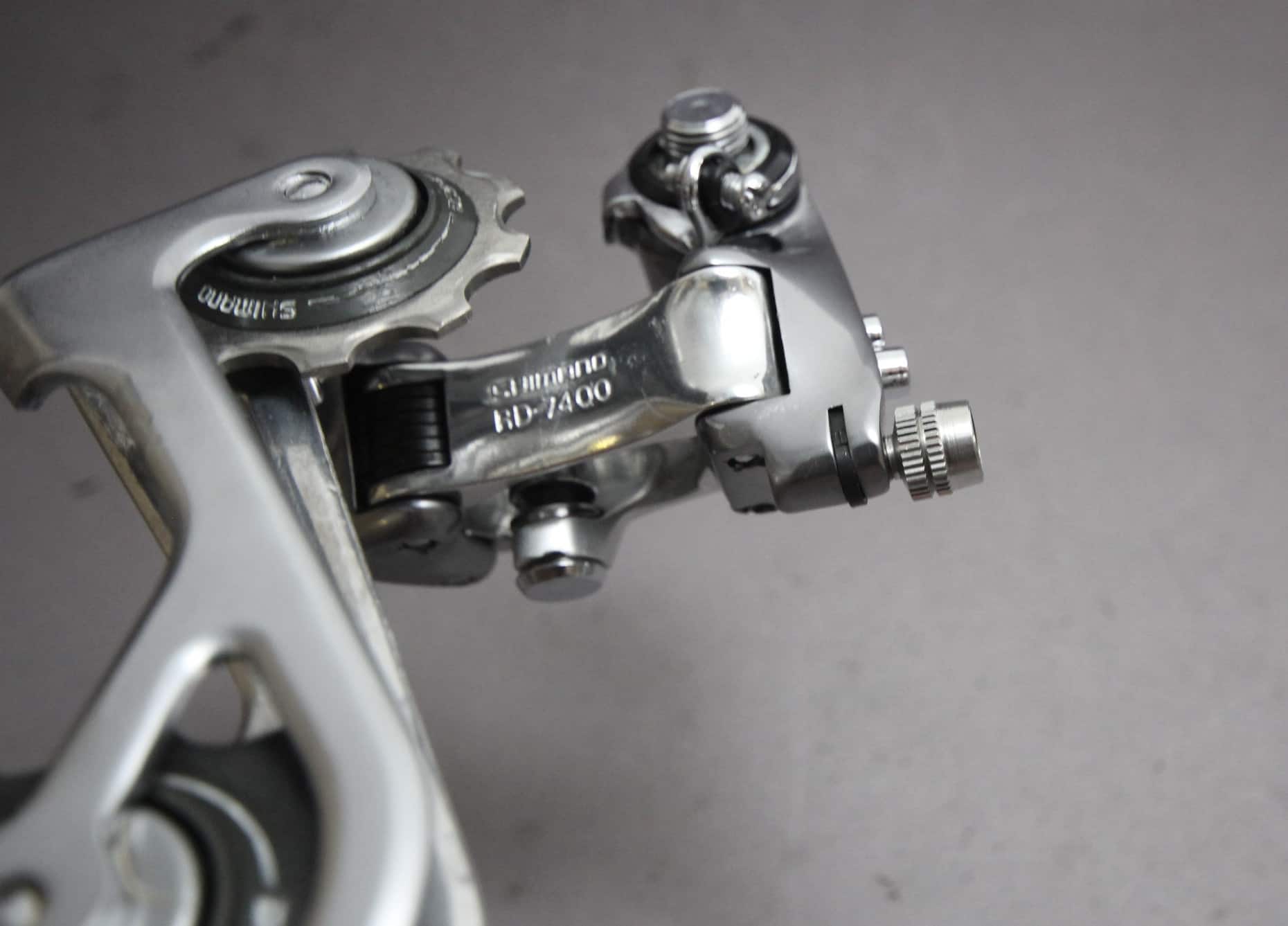 Shimano Dura Ace RD 7400 Rear Derailleur / 6 Sp / Long Cage