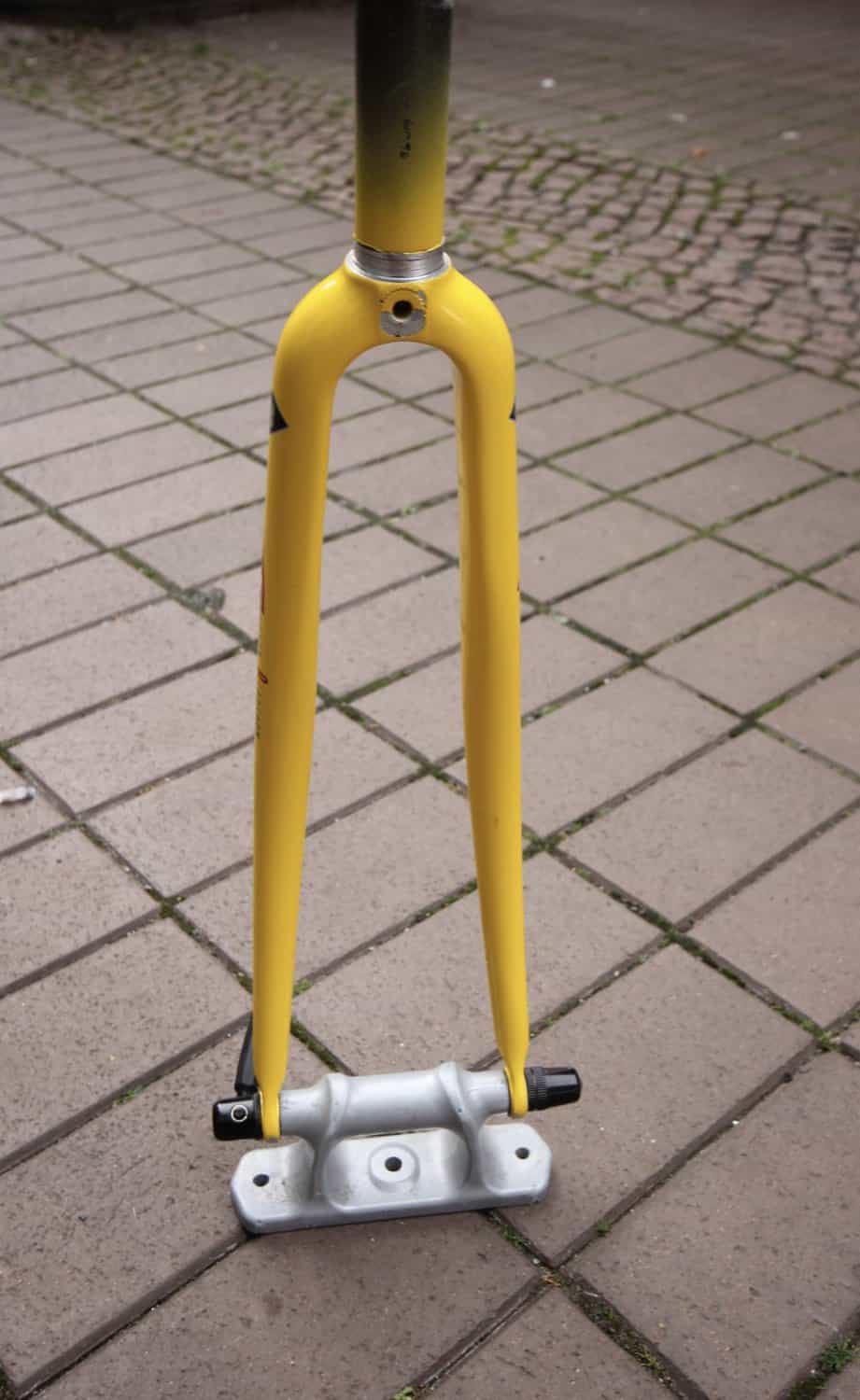 Basso Diamante Fork / 1" / BSA / Yellow