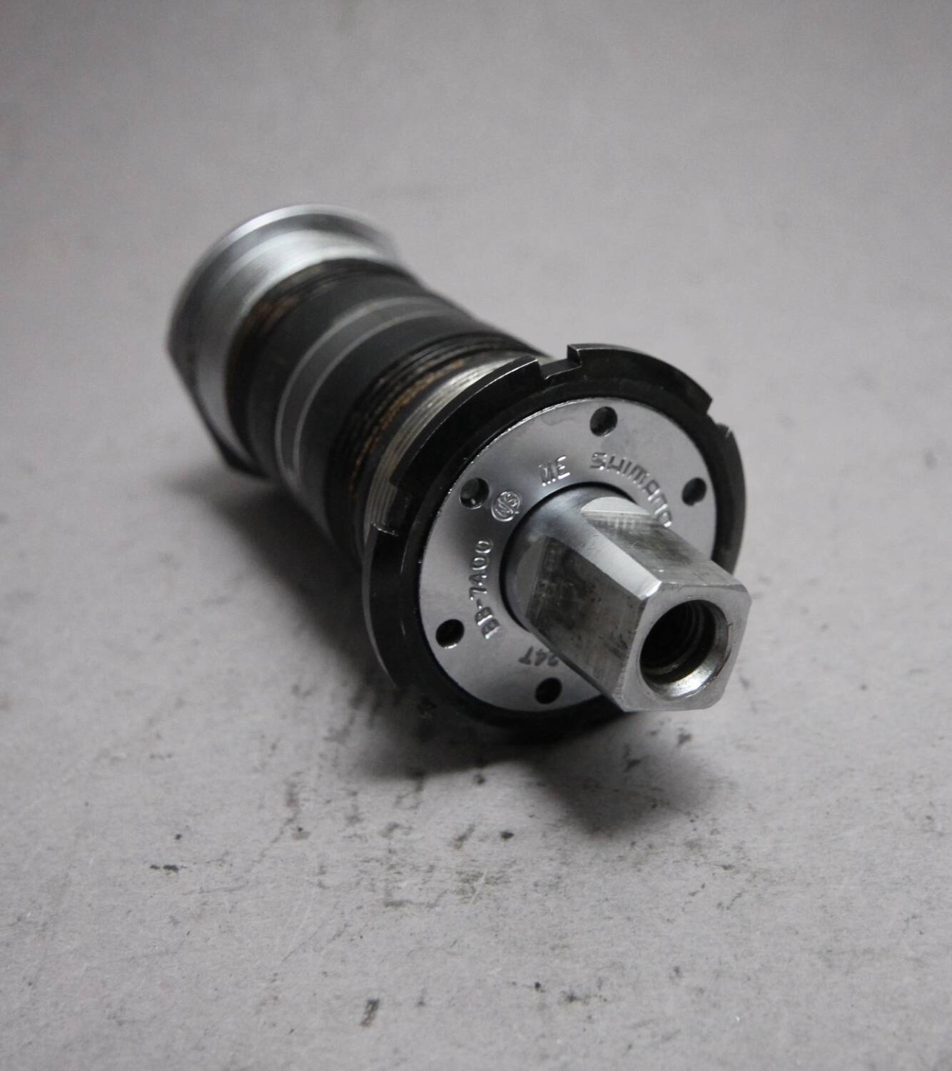 Shimano Dura Ace Bottom Bracket / BB-7400 / ENG / 1988 / NJS