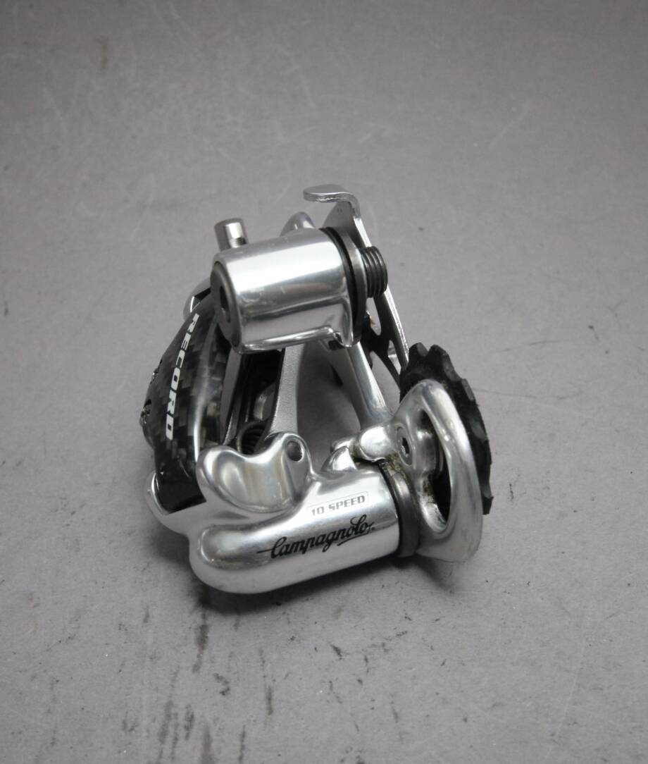 Dérailleur Arrière Campagnolo Record Carbone/Titane 10 Vitesses – Cage Courte