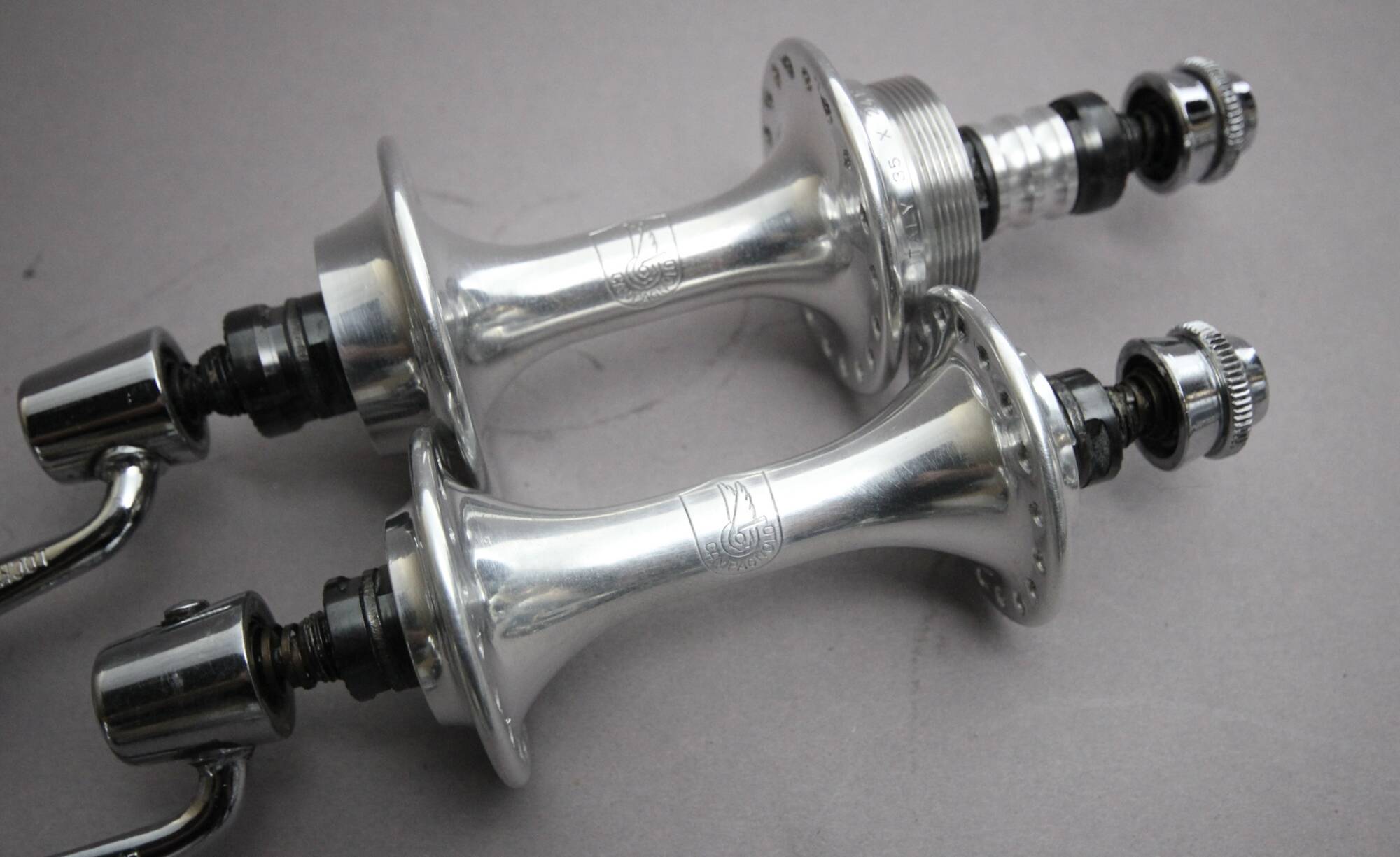 Moyeux Avant Campagnolo Chorus NOS 36 Trous - Argent - Route Vintage