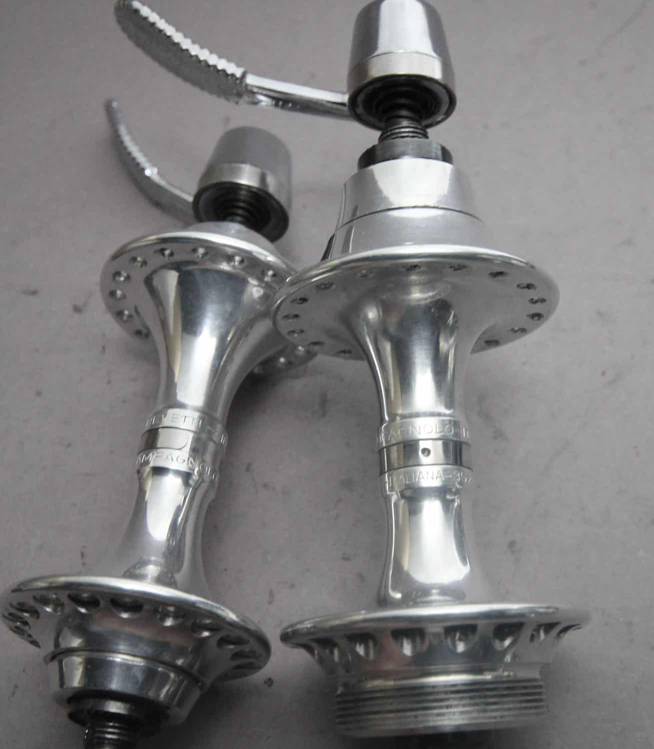 Campagnolo C-Record 322/101 Hub Set Low Flange / 36H / ITA / 575g