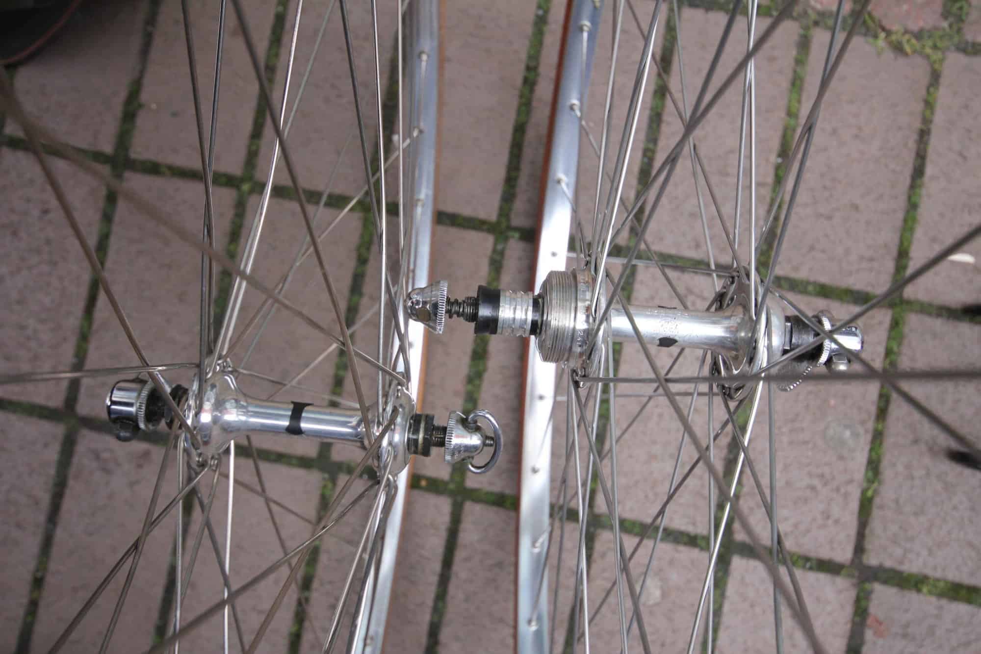 Campagnolo Nuovo Record 1034 Hub / Mavic MA2 / 36H / Clincher Wheel Set