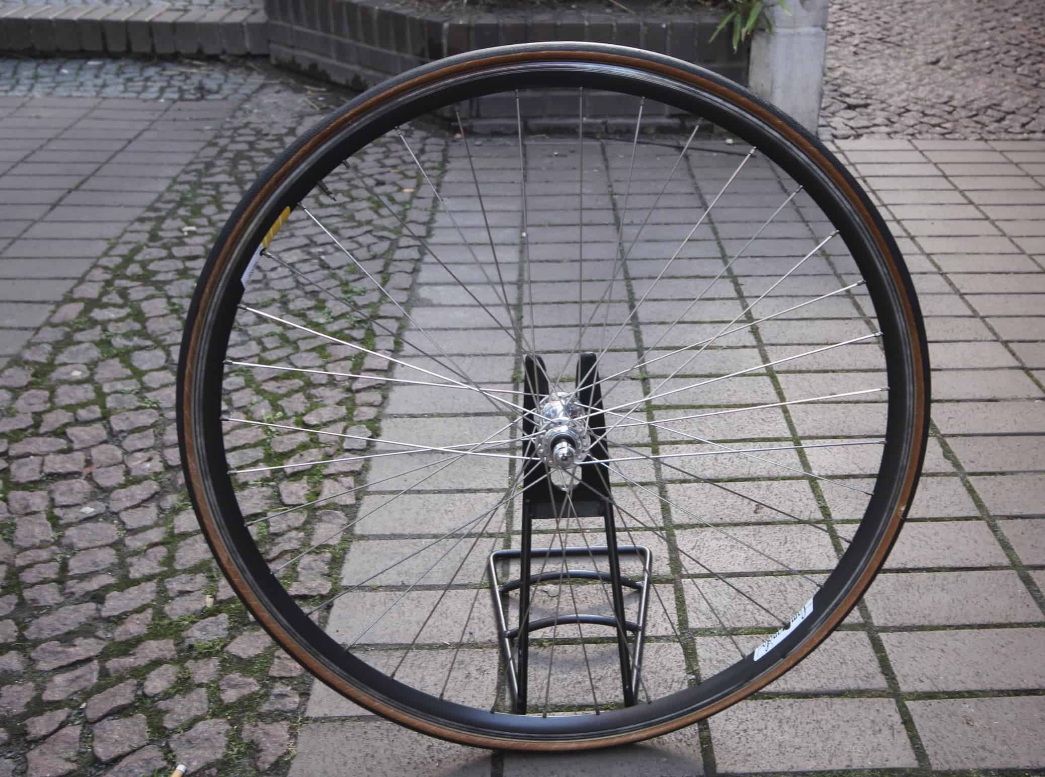 Campagnolo Chorus FH-HB-00CH Hub / Campagnolo Omega / Tubular / Wheel Set