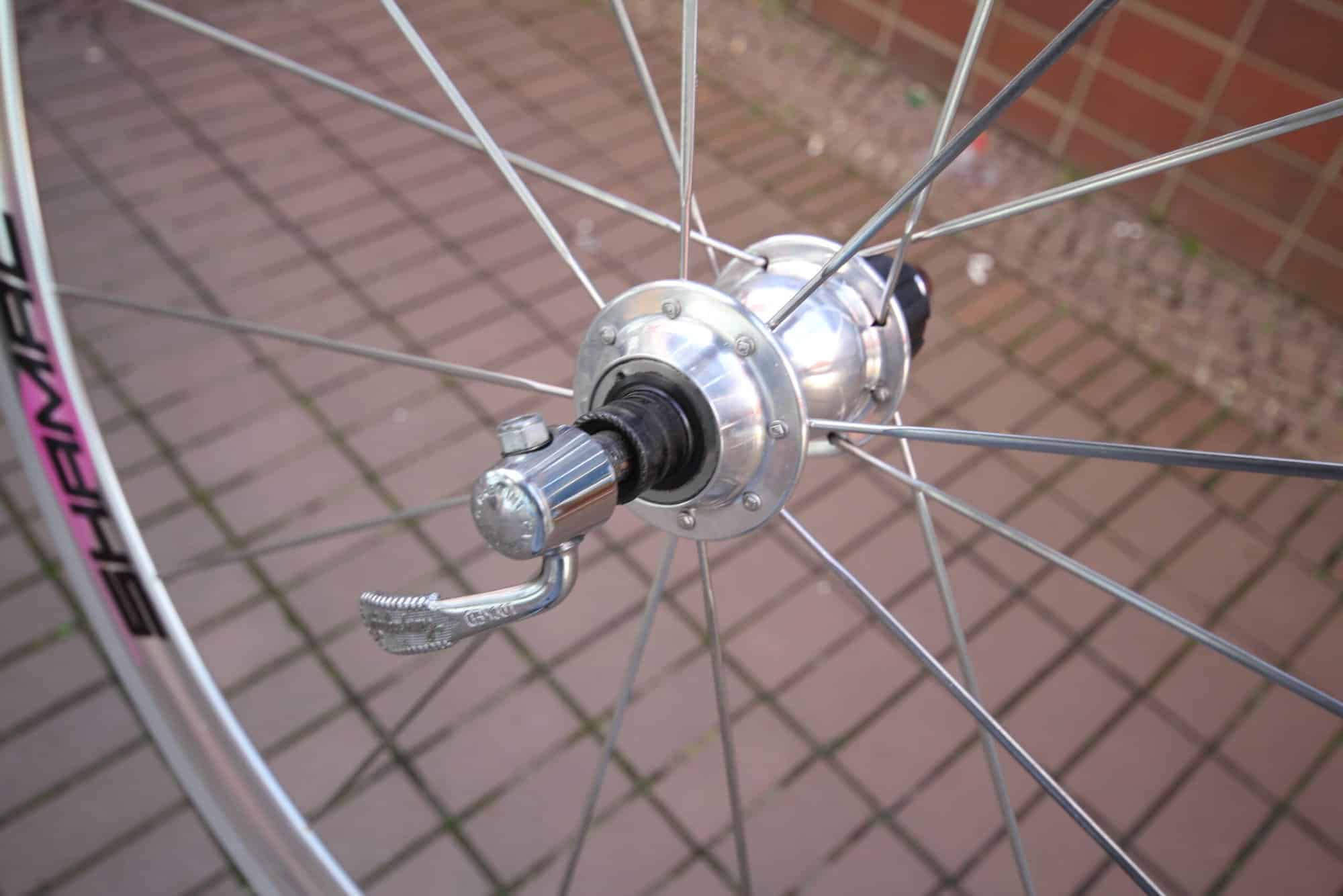 Campagnolo Shamal 2. Gen. / Shimano / 8 Sp / Clincher