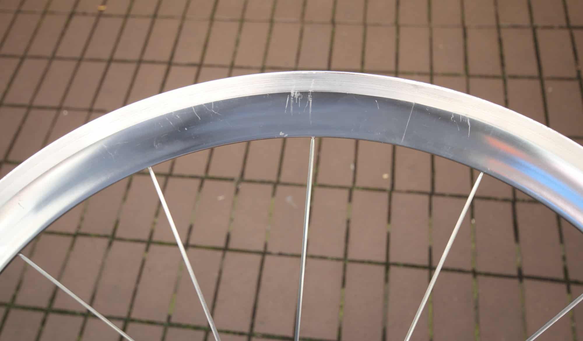 Campagnolo Shamal 2. Gen. / Shimano / 8 Sp / Clincher