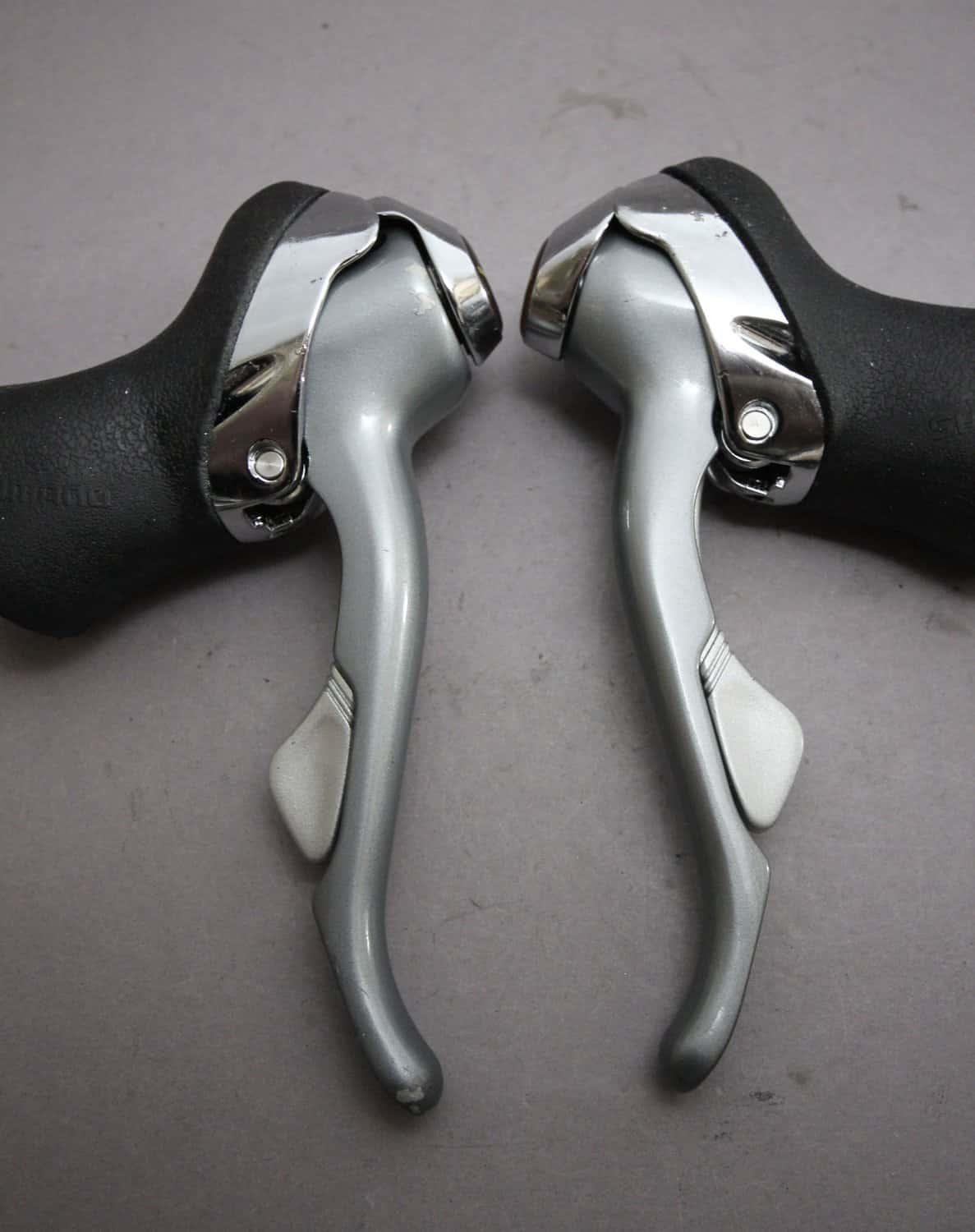 Shimano 600 ST-6400 Shifting Brake Lever / 2 x 8 Sp – velowizard.com