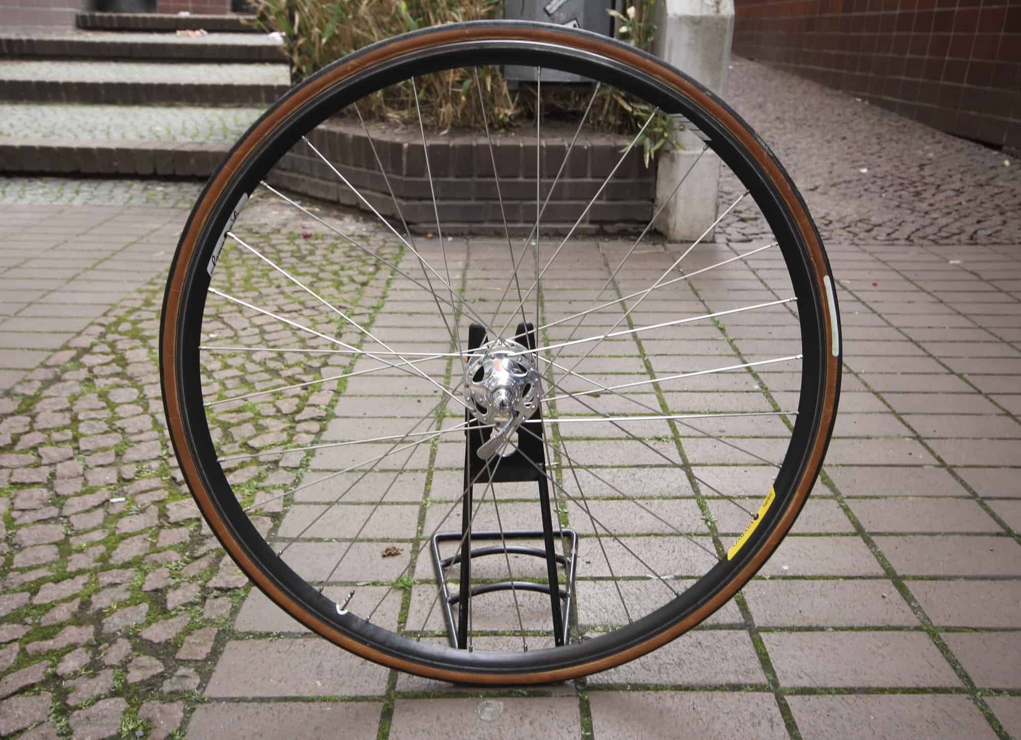 Campagnolo C-Record 321/101 Sheriff Star / Omega Strada Hardox / 32 H / Clincher Wheel Set