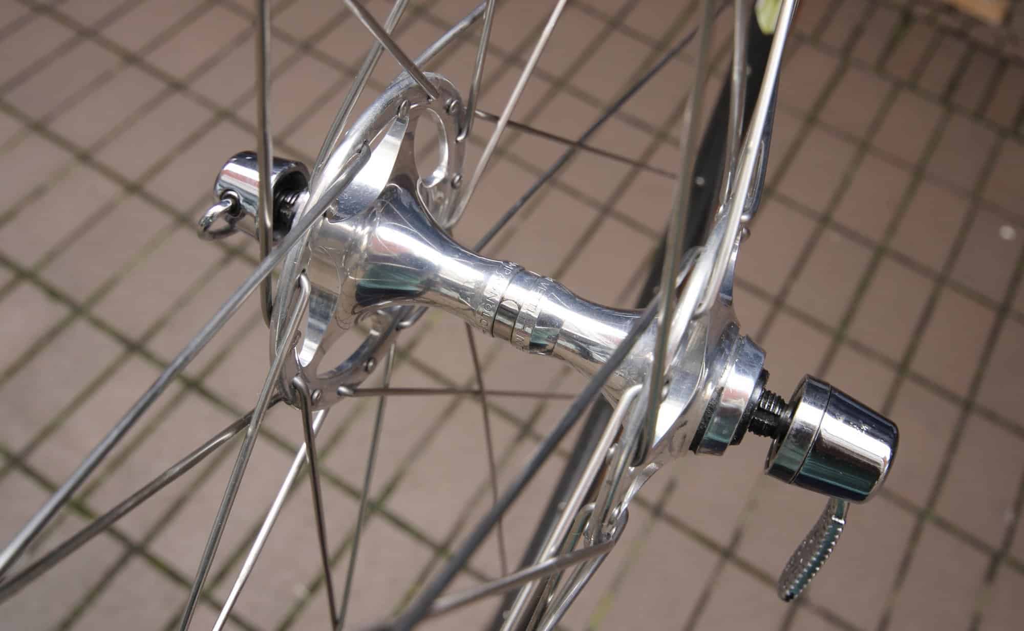 Campagnolo C-Record 321/101 Sheriff Star / Omega Strada Hardox / 32 H / Clincher Wheel Set