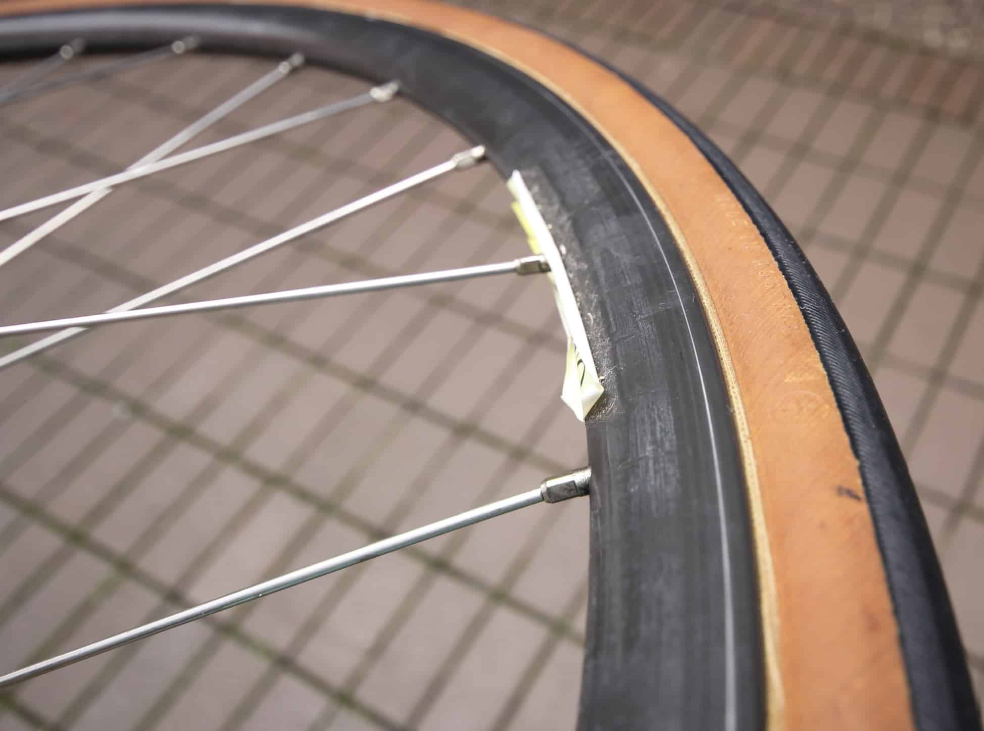 Campagnolo C-Record 321/101 Sheriff Star / Omega Strada Hardox / 32 H / Clincher Wheel Set