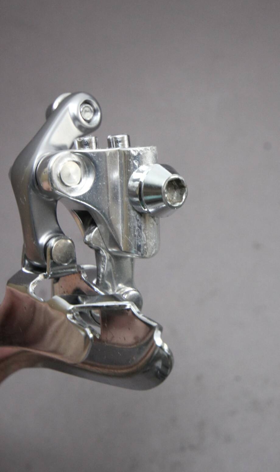 Shimano Dura Ace FD-7400 Front Derailleur / 1988 - velowizard.com