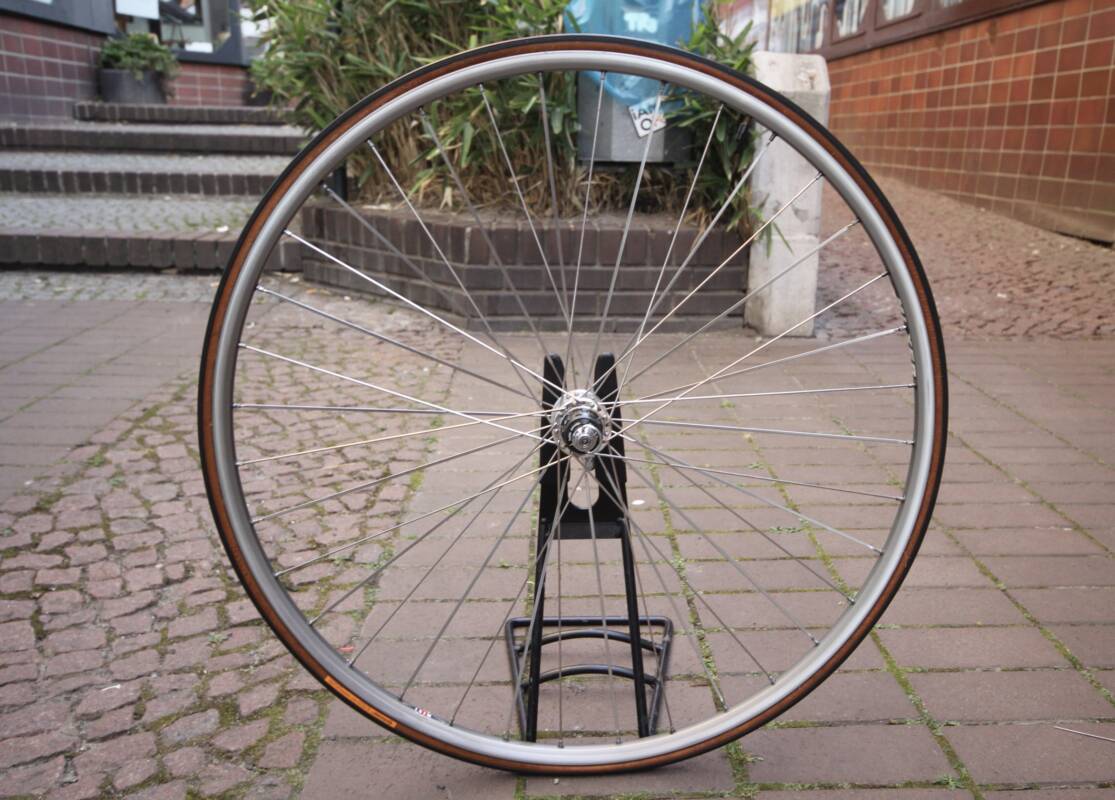 SHIMANO DURA ACE FH HB 7401 7400 UG Hub Set / 32H / EUR 99,00   FR