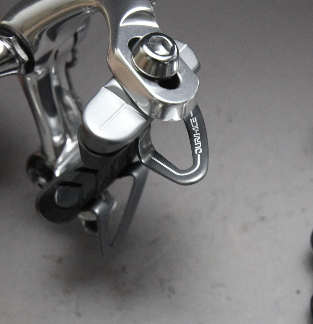 Shimano Dura Ace BR 7400 SLR Brake / 1986 – velowizard.com