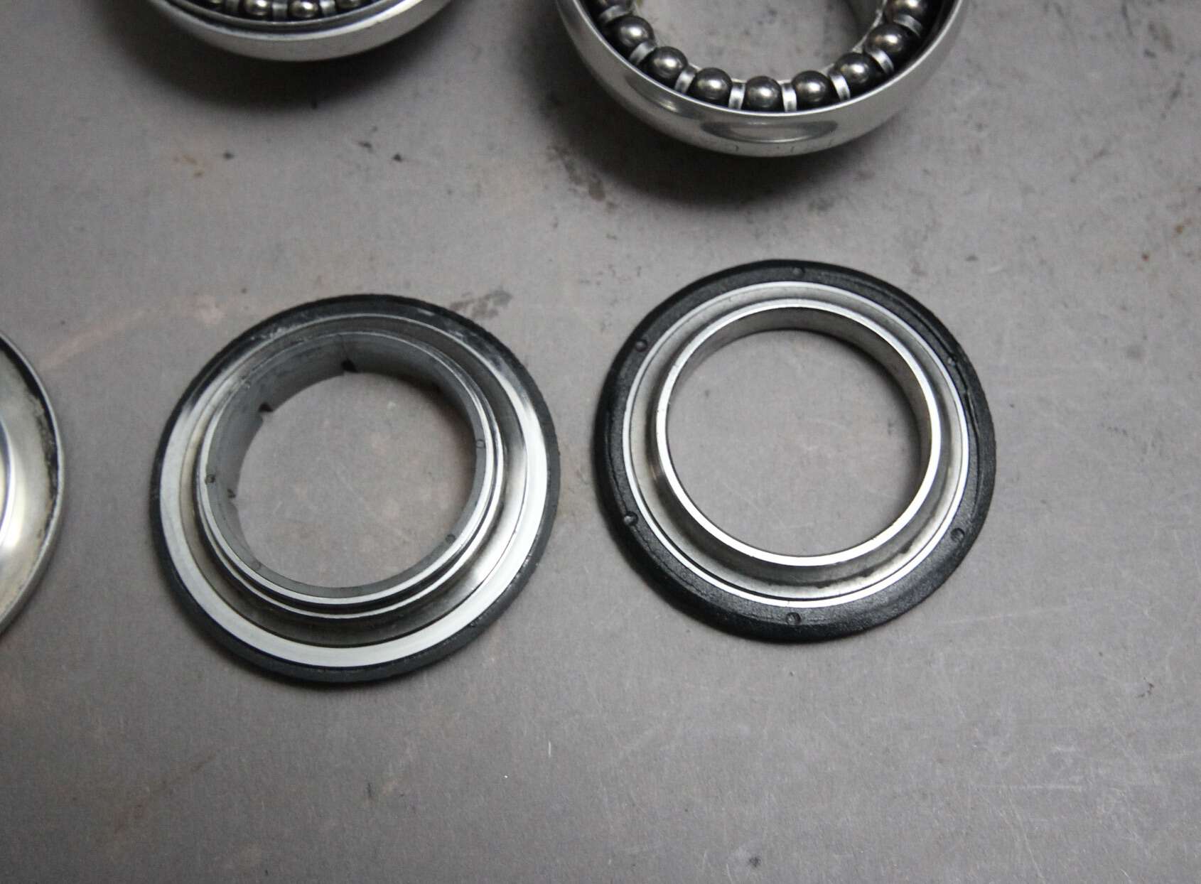 Campagnolo Chorus HS00-CHTH Headset / Threadless