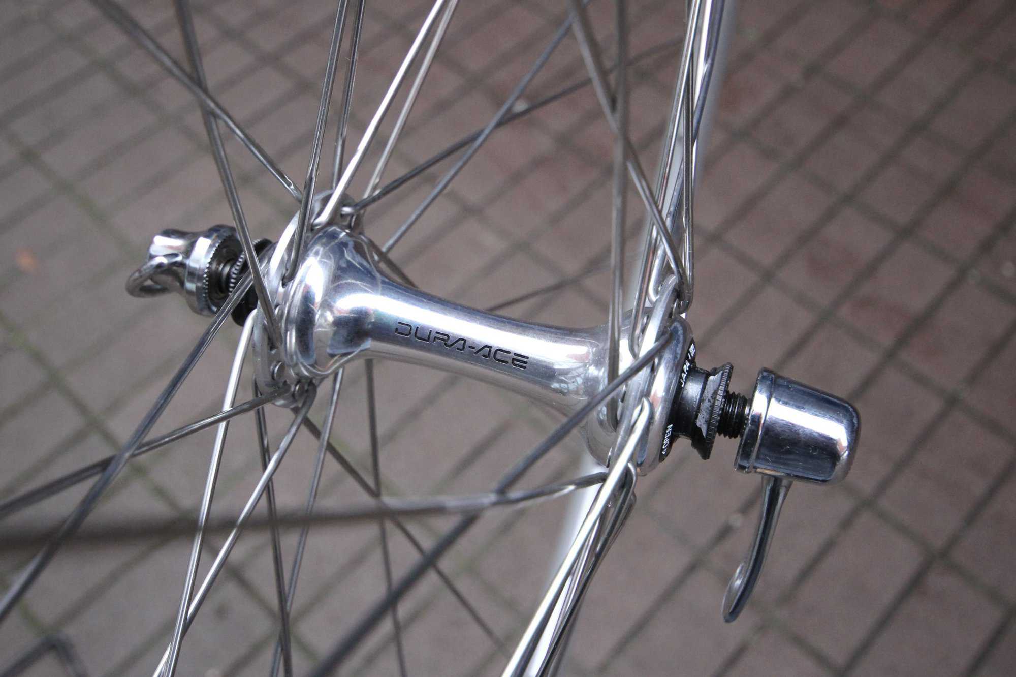 Shimano Dura Ace HB 7400 FH 7403 / Mavic CXP33 Silver / Wheel Set