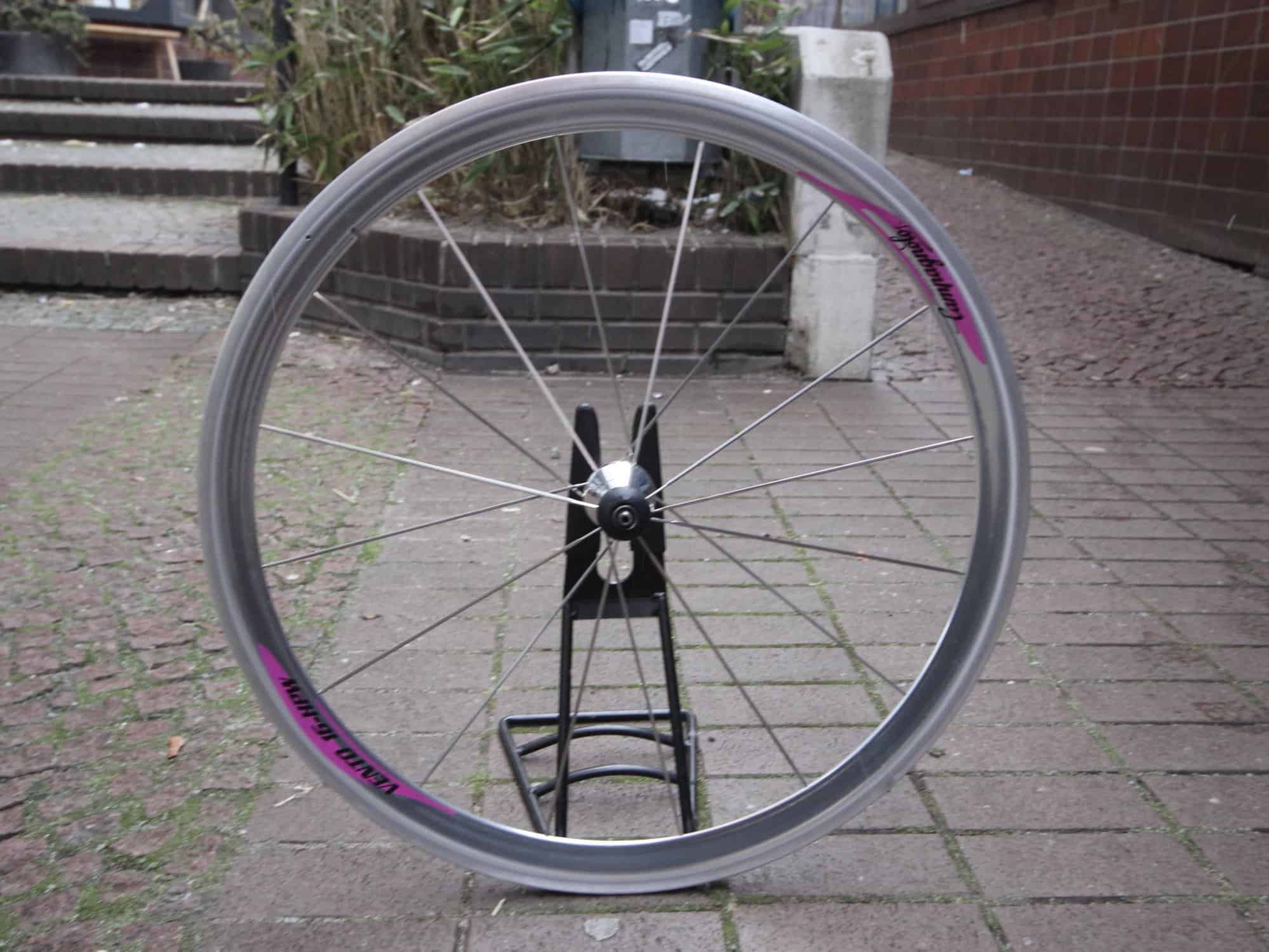 Campagnolo Vento 16 HPW Wheel Set / 700C / Clincher