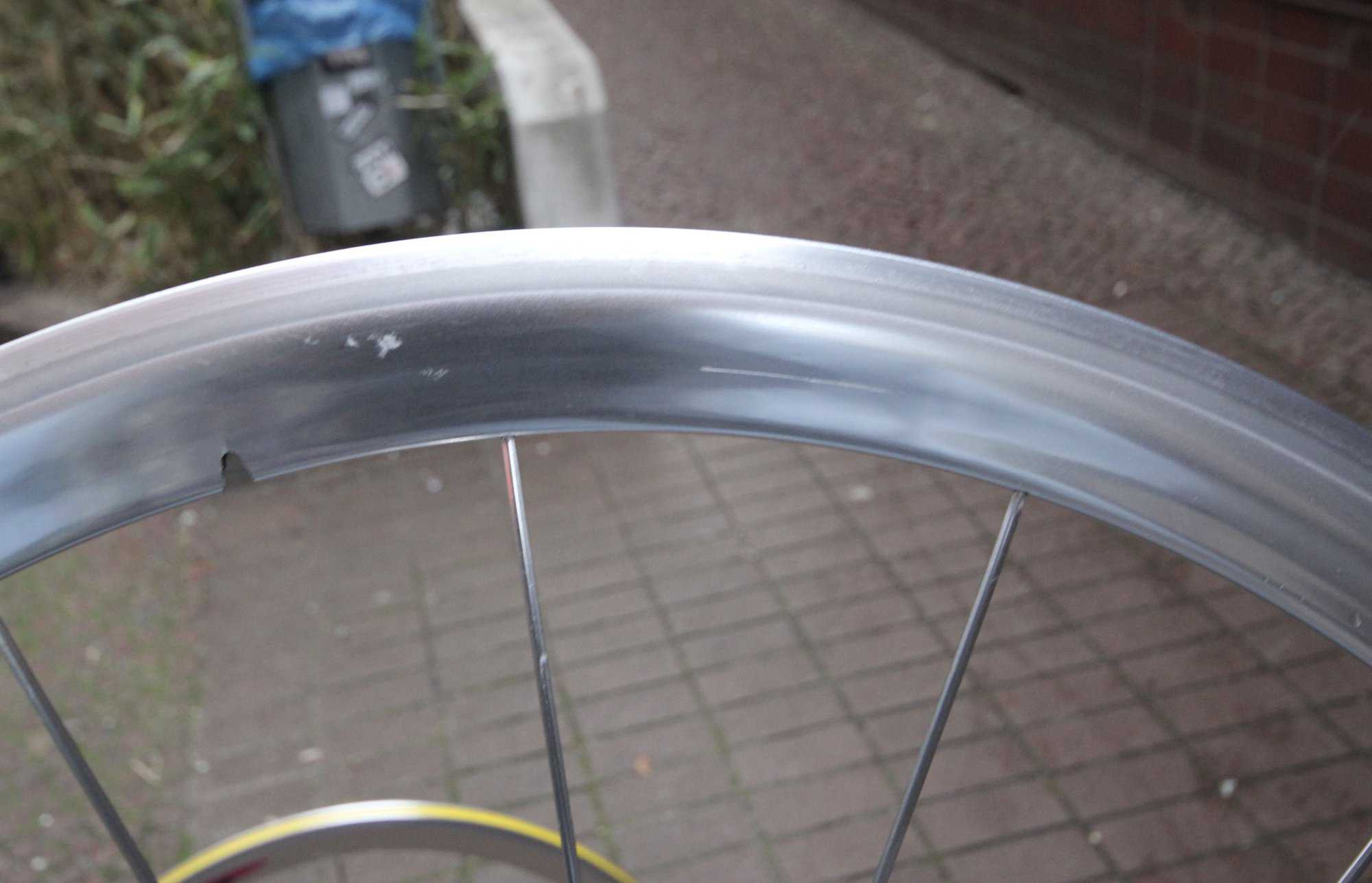 Campagnolo Vento 16 HPW Wheel Set / 700C / Clincher