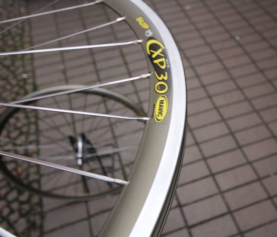 Moyeux Shimano Dura Ace HB-7400 NOS – 36 Trous – 100/126 Mm – Q/R – 7 Vitesses