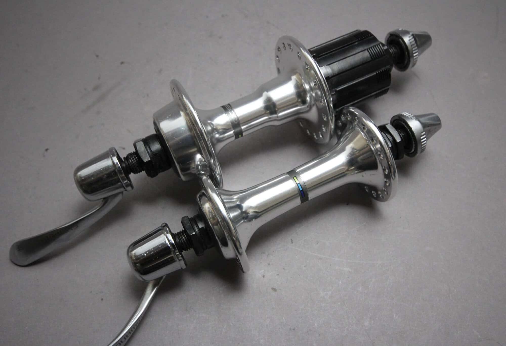 Shimano 600 Tricolor Hub Set / HB FH 6401 / 36H