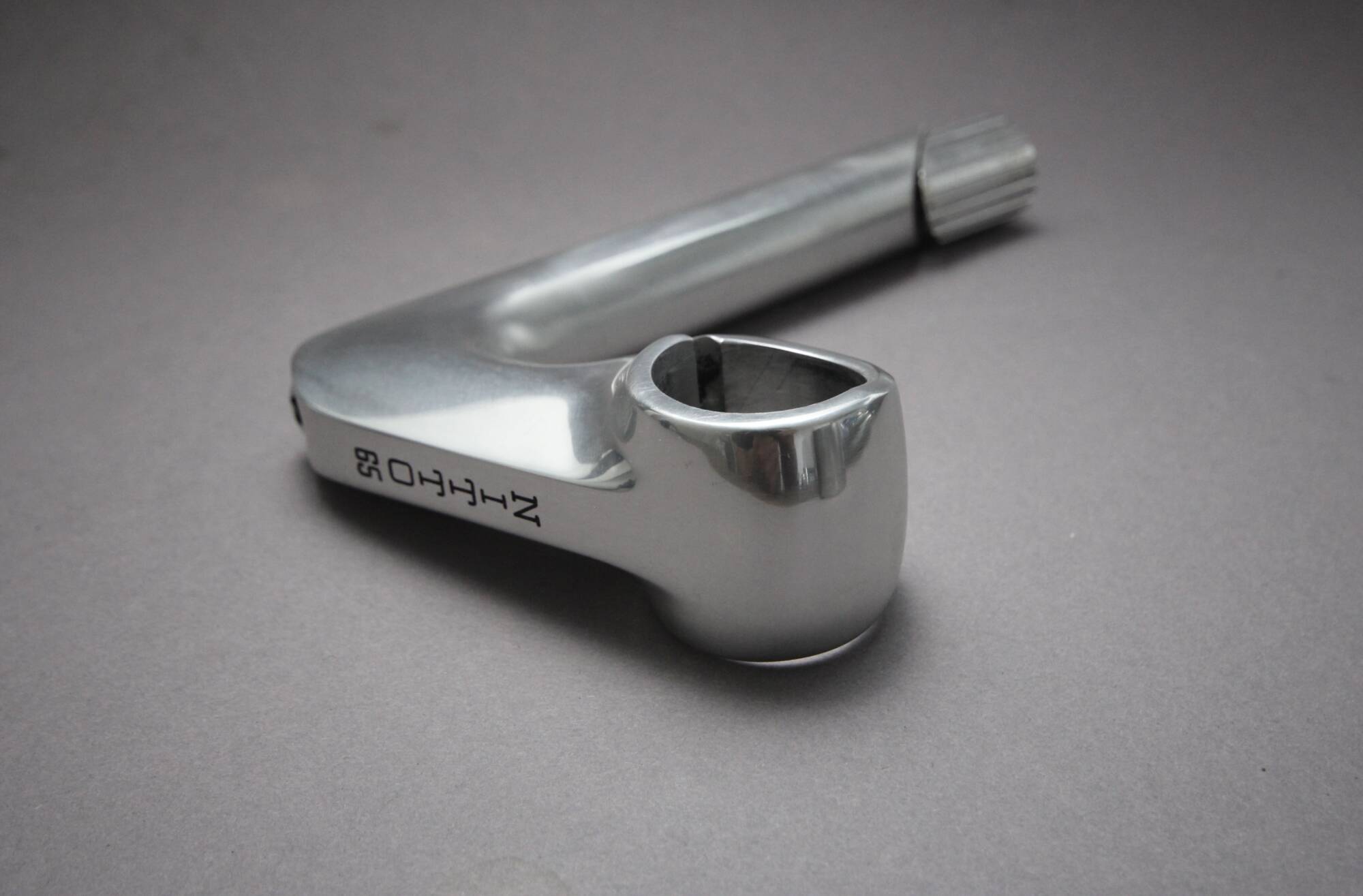 nitto 65 crystal fellow T19 ステム 9CA34036-63E4-4447-B0DD-