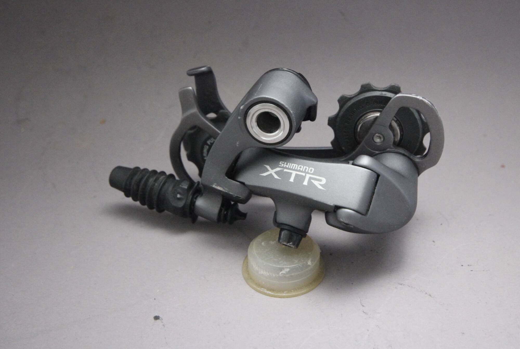 Shimano XTR RD-M952 Rear Derailleur - velowizard.com