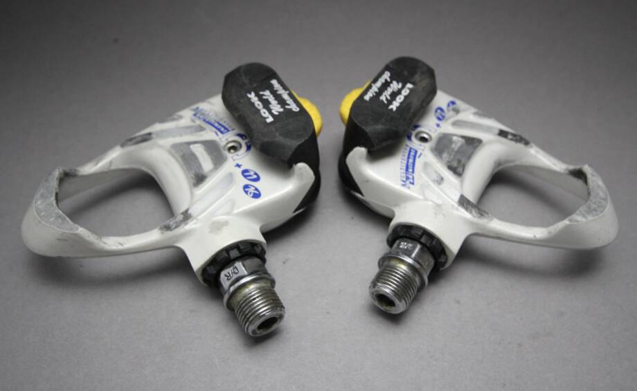 Look Pro Team World Champion Pedals - velowizard.com