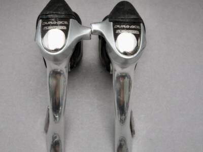 Shimano Dura Ace ST-7700 C / 9 Sp - velowizard.com