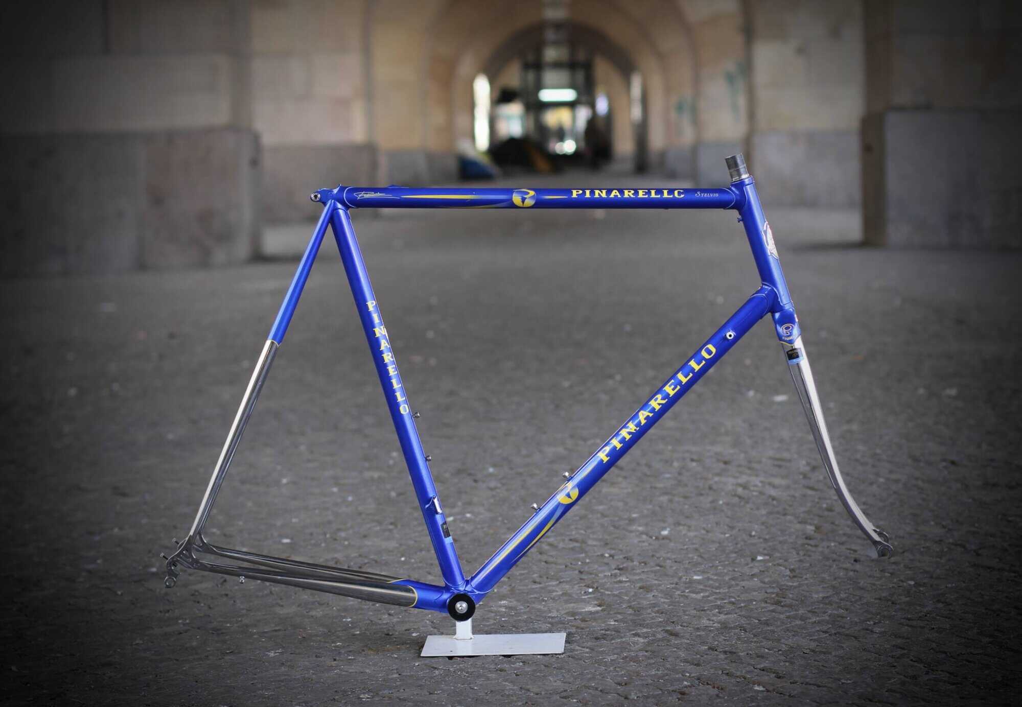 Pinarello Stelvio Frame / 60.5 cm / Azure Blue