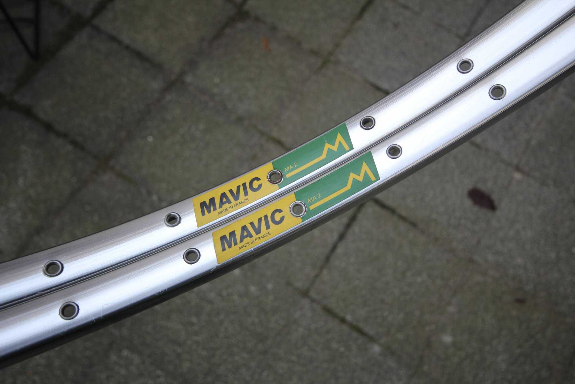 MAVIC MA2 Rim Pair / Clincher / 700C / 36 H / Silver